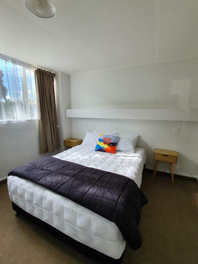 U Studios Paraparaumu Beach Exterior photo